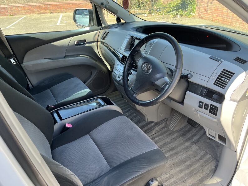 Toyota Estima 2006 White, 7 Seater, BC06OGL