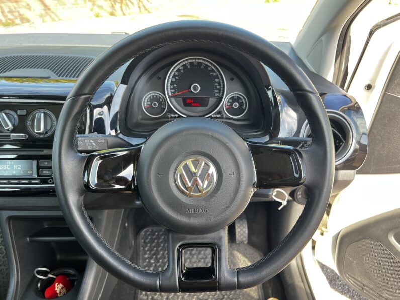 2016 Volkswagen Up HIGH UP 5-Door, Automatic, FV16BHW