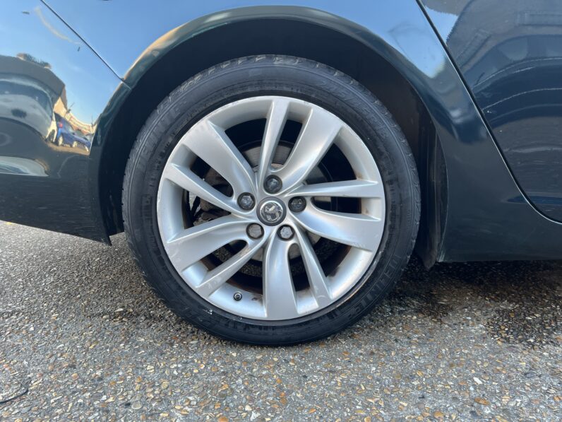 Vauxhall Insignia, 1.8 16V, SRi, Euro 5, 5dr, DL14VTN