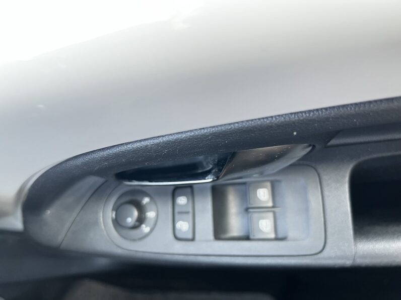 2016 Volkswagen Up HIGH UP 5-Door, Automatic, FV16BHW