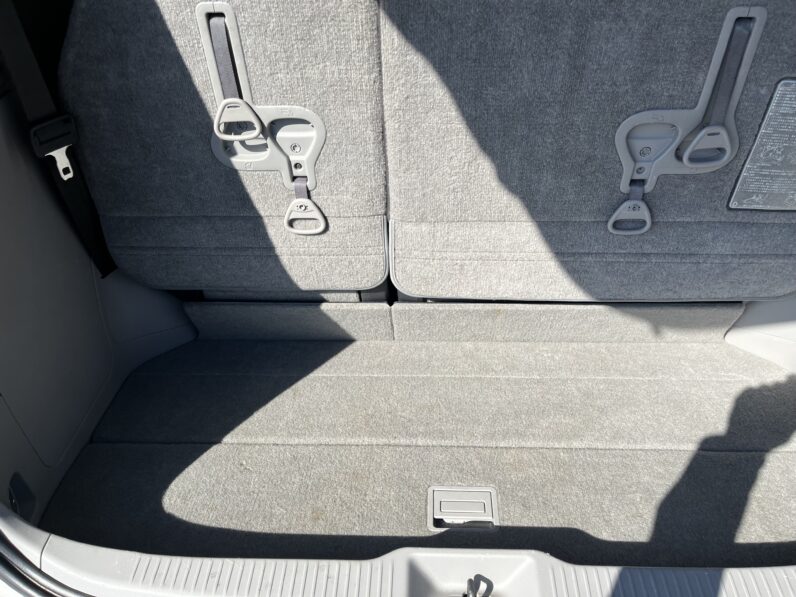 Toyota Estima 2006 White, 7 Seater, BC06OGL