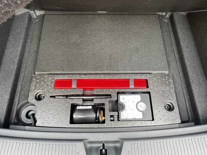 2023 MG MG4 E SE EV (170ps) Standard, BN73XJJ