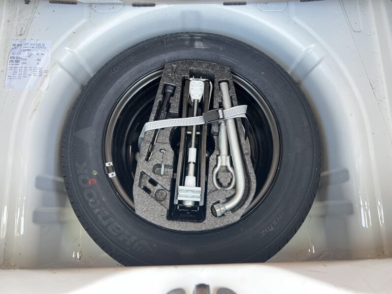 2016 Volkswagen Up HIGH UP 5-Door, Automatic, FV16BHW