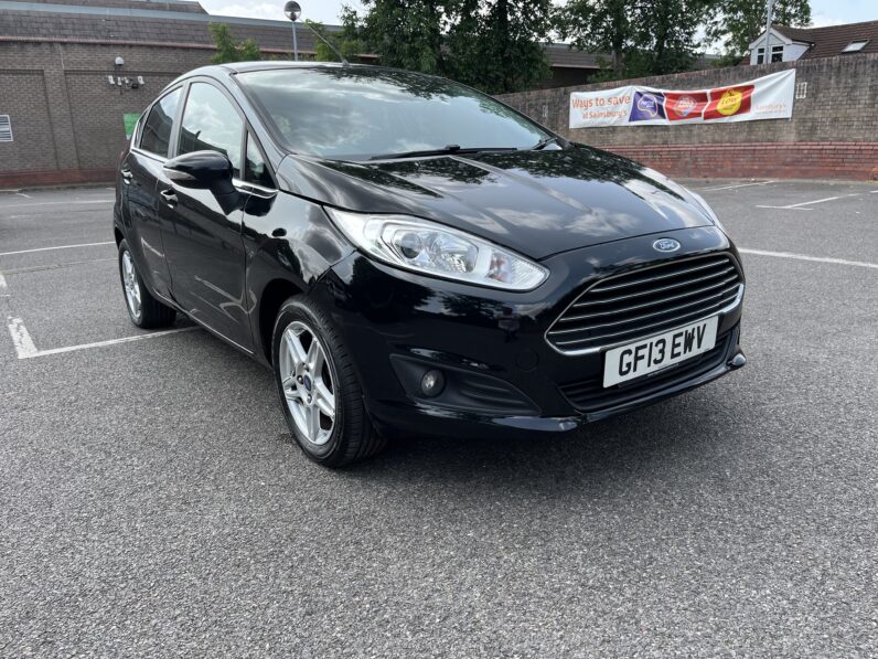 Ford Fiesta 1.0 Zetec Euro 5 (s/s) 5dr