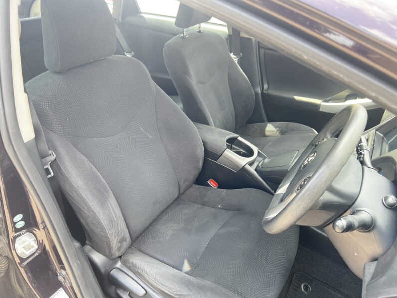 Toyota Prius Hybrid Petrol 1.5L 5 Seats, LW14GWX
