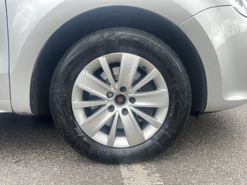 Volkswagen Sharan 2017 Silver WN67CRX SE NAV TDI BLUEMOTION TECHNOLOGY DSG 5-Door Mpv