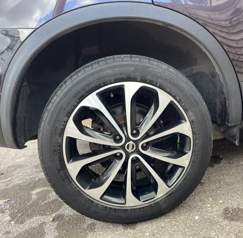 Nissan Qashqai 2012 Black DE62UNR N-TEC PLUS 5-Door