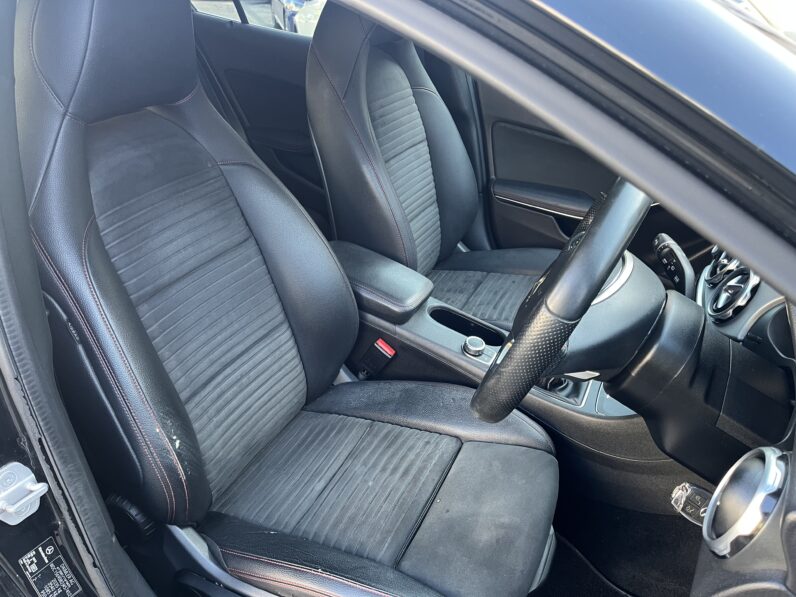 Mercedes-Benz GLA 2.1 GLA200d AMG Line Euro 6 (s/s) 5dr