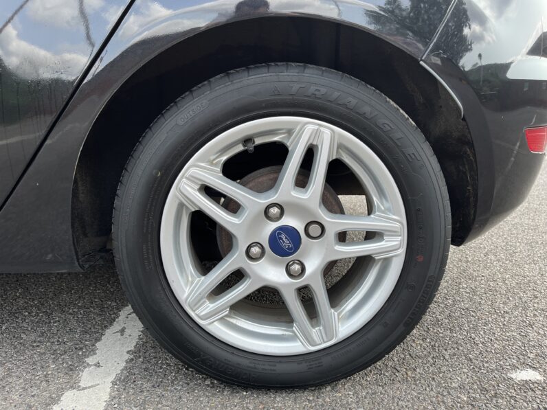 Ford Fiesta 1.0 Zetec Euro 5 (s/s) 5dr