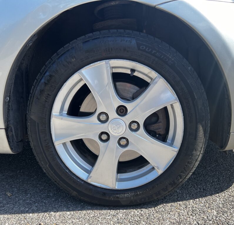 Toyota Corolla Verso 2007 Silver T3 VVT-I 5-Door Mpv