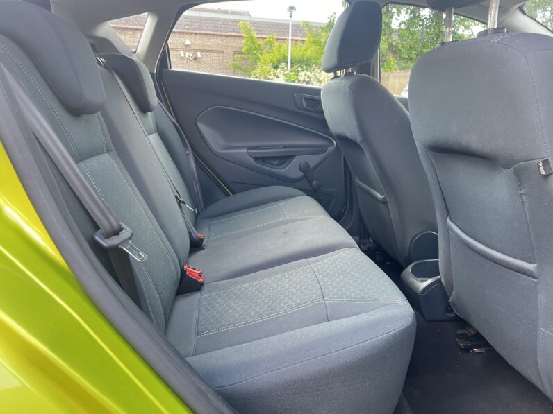 Ford Fiesta 2009 Green SL09NBE ZETEC 5-Door Hatchback