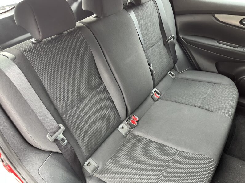 Nissan Qashqai 1.2 DIG-T Visia Euro 6 (s/s) 5dr, ND67AYL