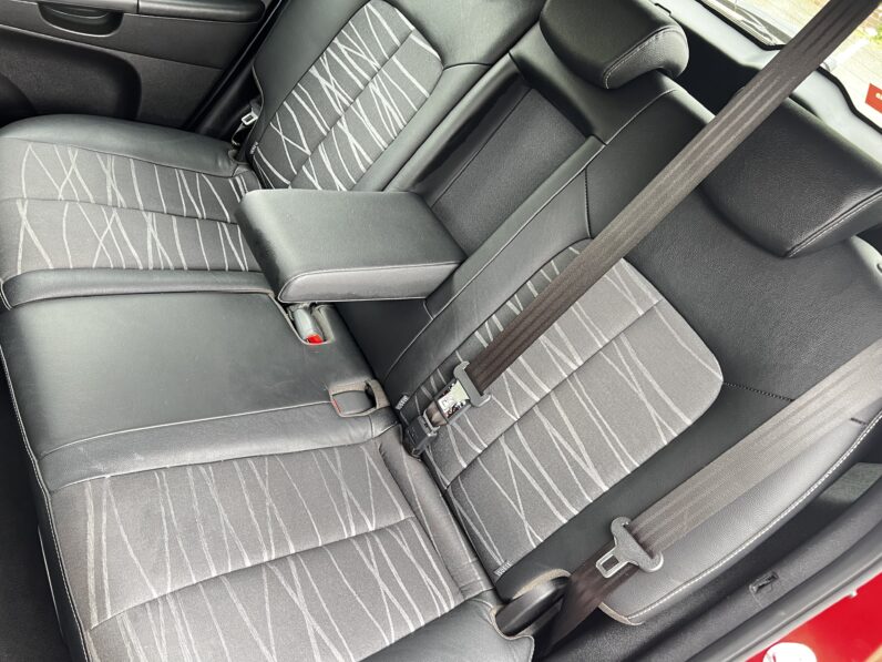 Kia Venga, 1.6, Automatic, Euro 6, 5dr, GD66YOV