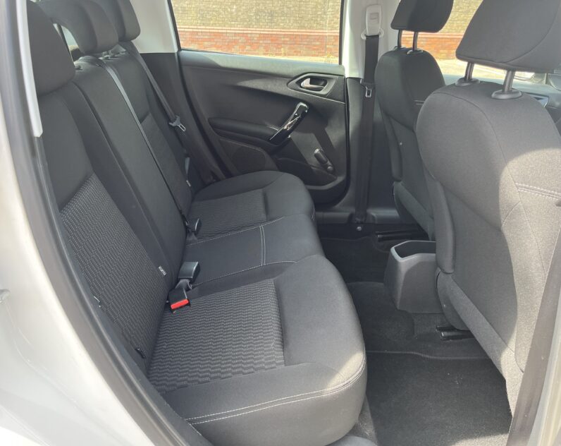 2016 Peugeot 208 1.2 PureTech XS Lime 5d, GD16URG