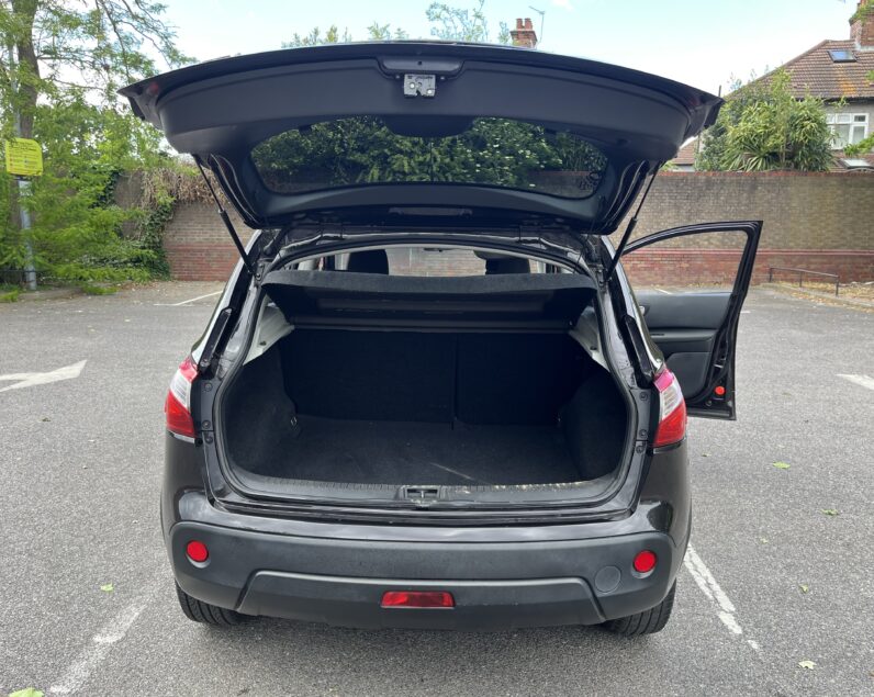 Nissan Qashqai 2012 Black DE62UNR N-TEC PLUS 5-Door