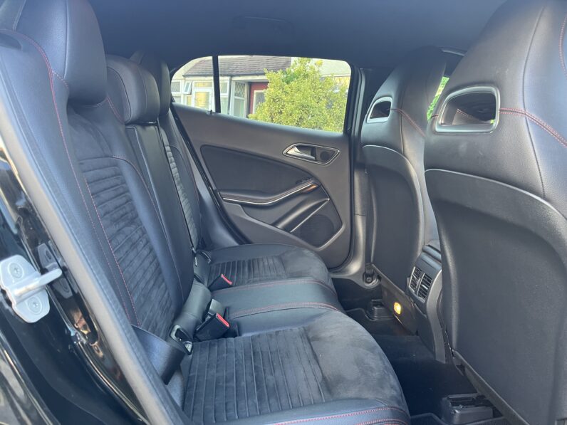 Mercedes-Benz GLA 2.1 GLA200d AMG Line Euro 6 (s/s) 5dr