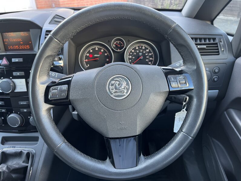 Vauxhall Zafira 2011 Grey DU60LLN EXCLUSIV 5-Door Mpv 1.6