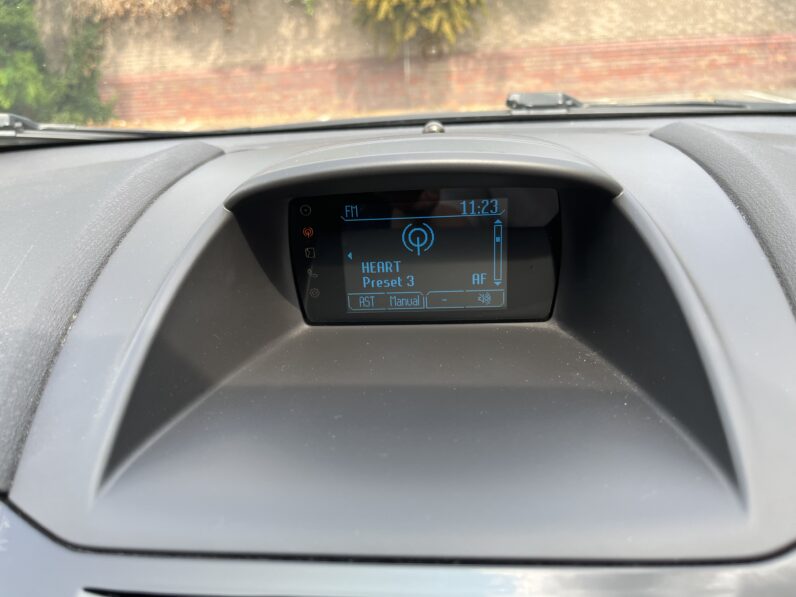 Ford Fiesta 1.0 Zetec Euro 5 (s/s) 5dr