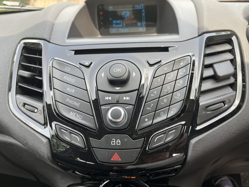 Ford Fiesta 1.0 Zetec Euro 5 (s/s) 5dr
