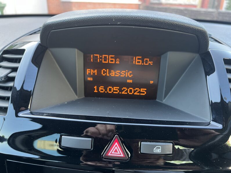 Vauxhall Zafira 2011 Grey DU60LLN EXCLUSIV 5-Door Mpv 1.6