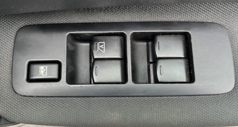 Nissan Qashqai 2012 Black DE62UNR N-TEC PLUS 5-Door