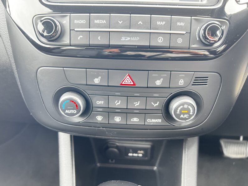 Kia Venga, 1.6, Automatic, Euro 6, 5dr, GD66YOV