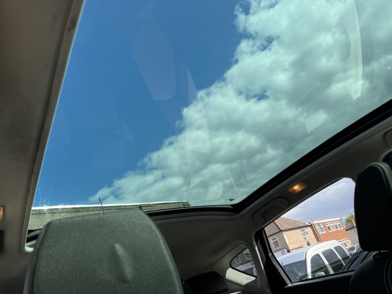 Nissan Qashqai 2012 Black DE62UNR N-TEC PLUS 5-Door