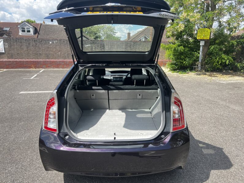 Toyota Prius Hybrid Petrol 1.5L 5 Seats, LW14GWX