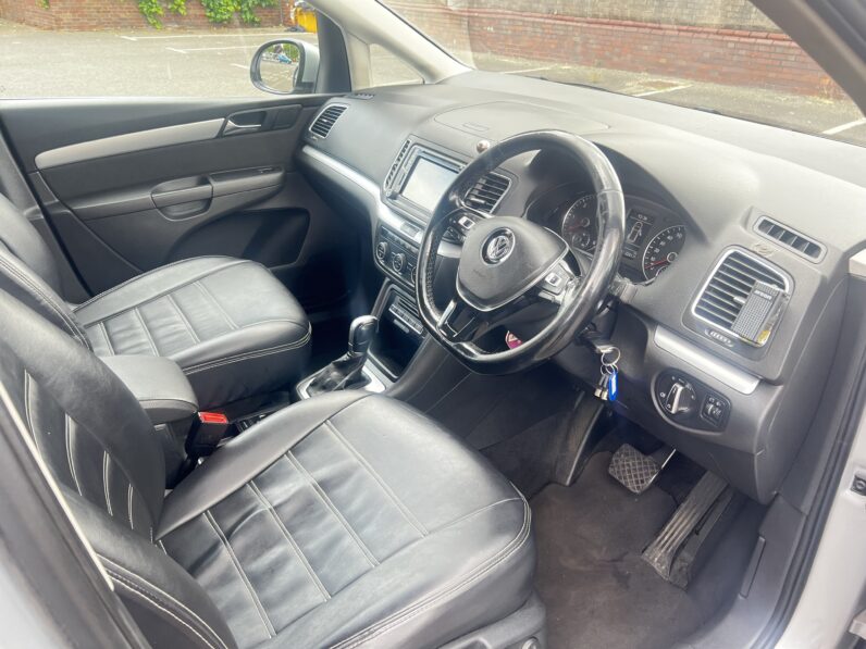 Volkswagen Sharan 2017 Silver WN67CRX SE NAV TDI BLUEMOTION TECHNOLOGY DSG 5-Door Mpv
