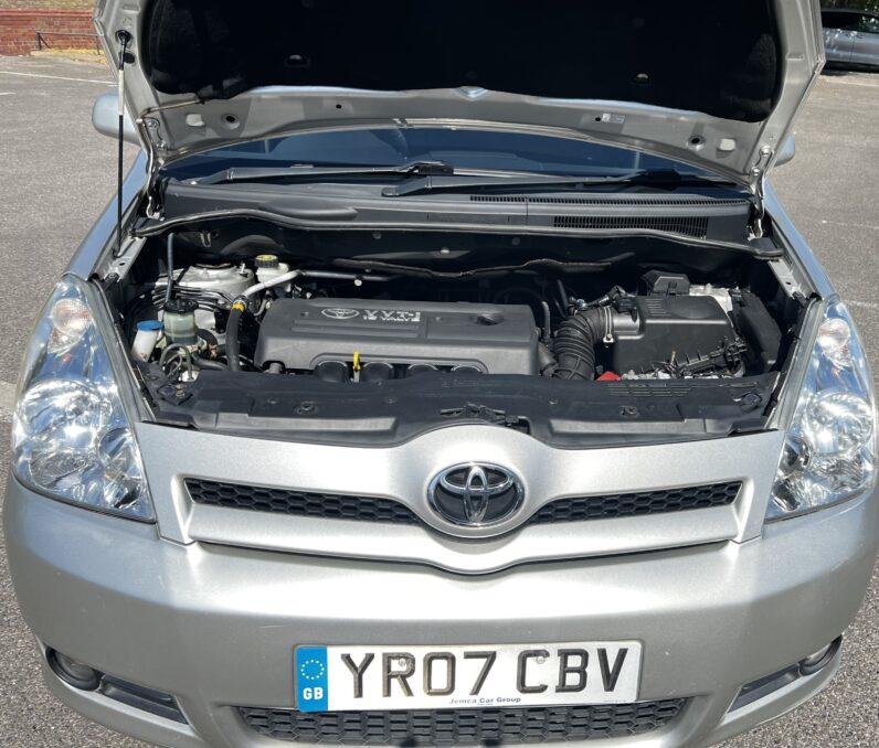 Toyota Corolla Verso 2007 Silver T3 VVT-I 5-Door Mpv