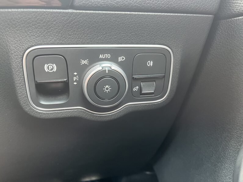 Mercedes-Benz EQA EQA 250+ 70.5kWh AMG Line Auto 5dr,  LS73YXC