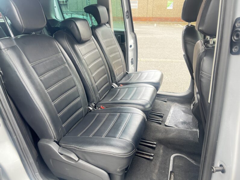 Volkswagen Sharan 2017 Silver WN67CRX SE NAV TDI BLUEMOTION TECHNOLOGY DSG 5-Door Mpv