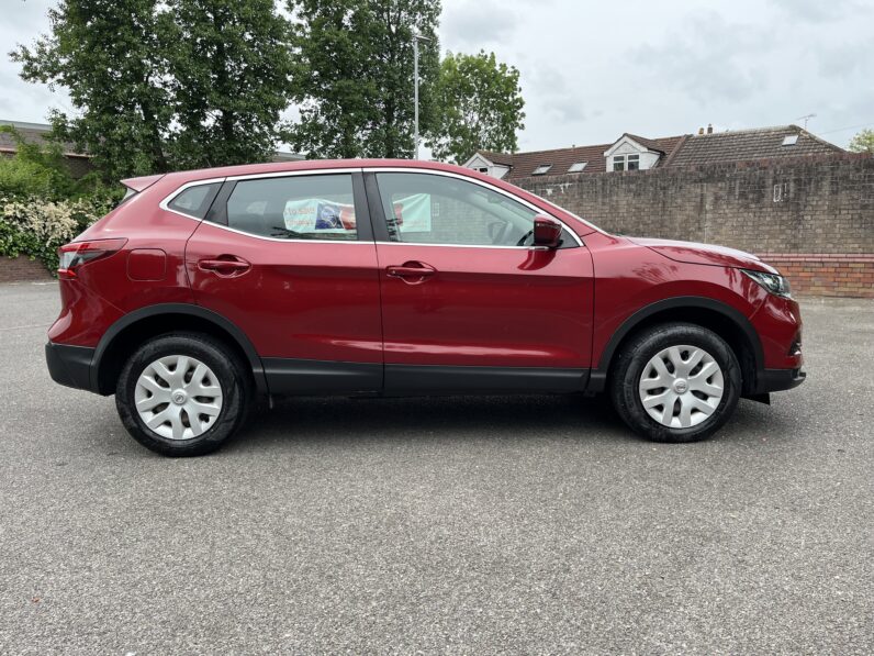 Nissan Qashqai 1.2 DIG-T Visia Euro 6 (s/s) 5dr, ND67AYL
