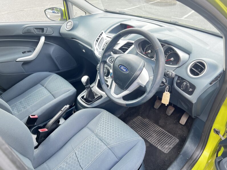 Ford Fiesta 2009 Green SL09NBE ZETEC 5-Door Hatchback