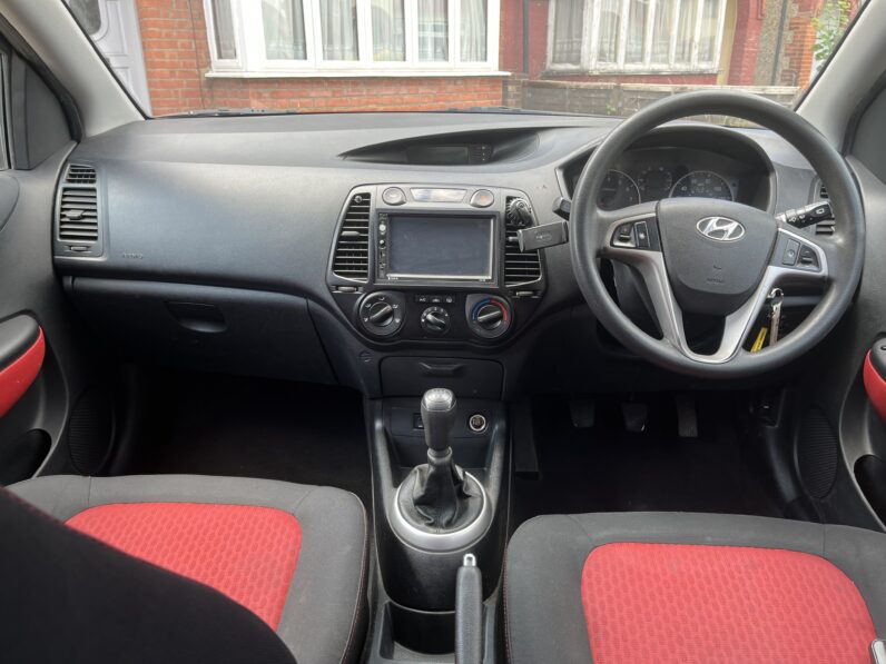 Hyundai i20 1.4 Comfort Euro 4 5dr, KY59VFE
