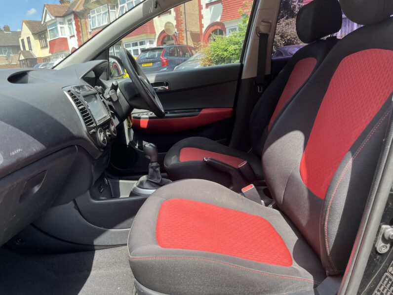 Hyundai i20 1.4 Comfort Euro 4 5dr, KY59VFE