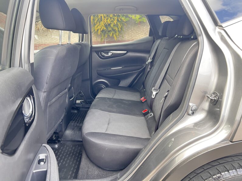 Nissan Qashqai 1.2 DIG-T n-tec XTRON 2WD Euro 6 (s/s) 5dr, DS15LMM