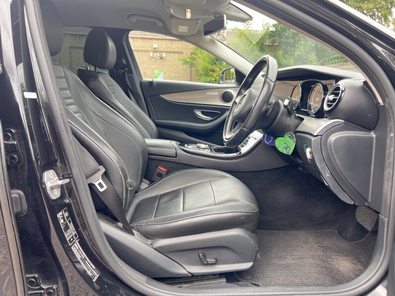 Mercedes-Benz E Class 2.0 E220d SE G-Tronic+ Euro 6 (s/s) 4dr KP67FNU