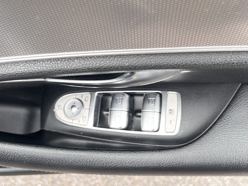 Mercedes-Benz E Class 2.0 E220d SE G-Tronic+ Euro 6 (s/s) 4dr KP67FNU