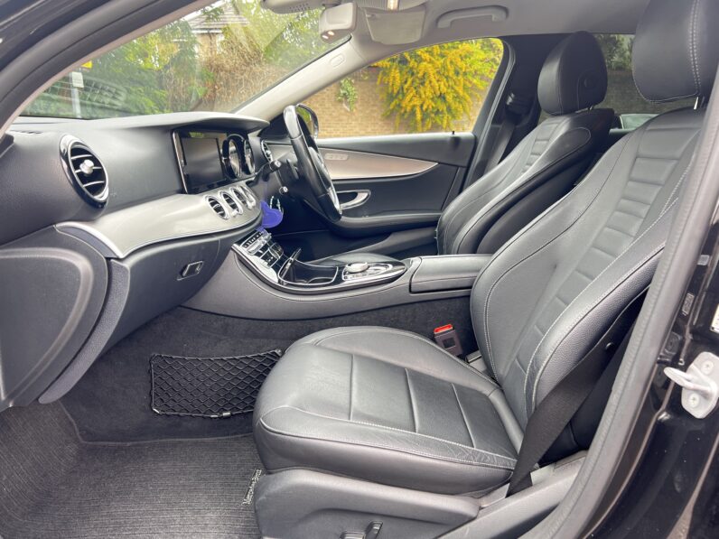 Mercedes-Benz E Class 2.0 E220d SE G-Tronic+ Euro 6 (s/s) 4dr KP67FNU