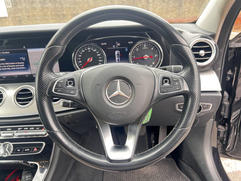 Mercedes-Benz E Class 2.0 E220d SE G-Tronic+ Euro 6 (s/s) 4dr KP67FNU