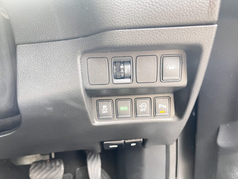 Nissan Qashqai 1.2 DIG-T n-tec XTRON 2WD Euro 6 (s/s) 5dr, DS15LMM