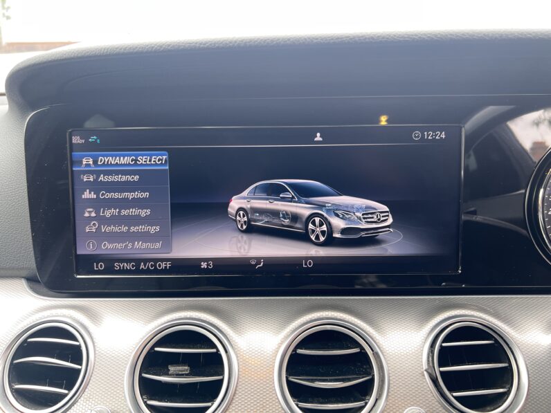 Mercedes-Benz E Class 2.0 E220d SE G-Tronic+ Euro 6 (s/s) 4dr KP67FNU