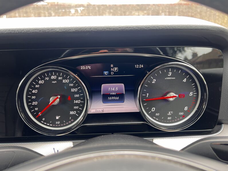 Mercedes-Benz E Class 2.0 E220d SE G-Tronic+ Euro 6 (s/s) 4dr KP67FNU