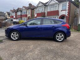 Ford Focus 1.6 Zetec Powershift Euro 5 5dr WR14ORJ