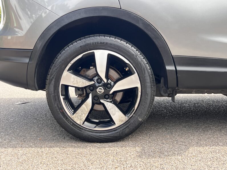 Nissan Qashqai 1.2 DIG-T n-tec XTRON 2WD Euro 6 (s/s) 5dr, DS15LMM