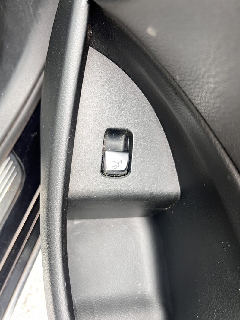 Mercedes-Benz E Class 2.0 E220d SE G-Tronic+ Euro 6 (s/s) 4dr KP67FNU