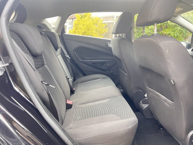Ford Fiesta 1.25 Zetec Euro 6 5dr, MM15VGR