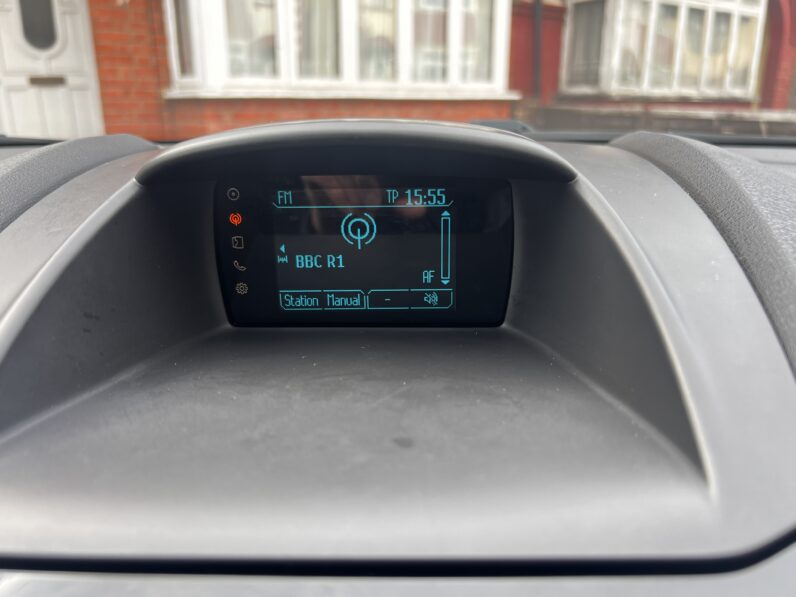 Ford Fiesta 1.25 Zetec Euro 6 5dr, MM15VGR