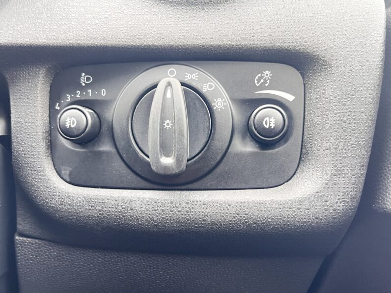 Ford Fiesta 1.25 Zetec Euro 6 5dr, MM15VGR